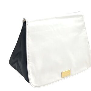 🔥🔥NWT FENDI White Black Novelty Cosmetic
Bag Clutch Pouch🔥🔥